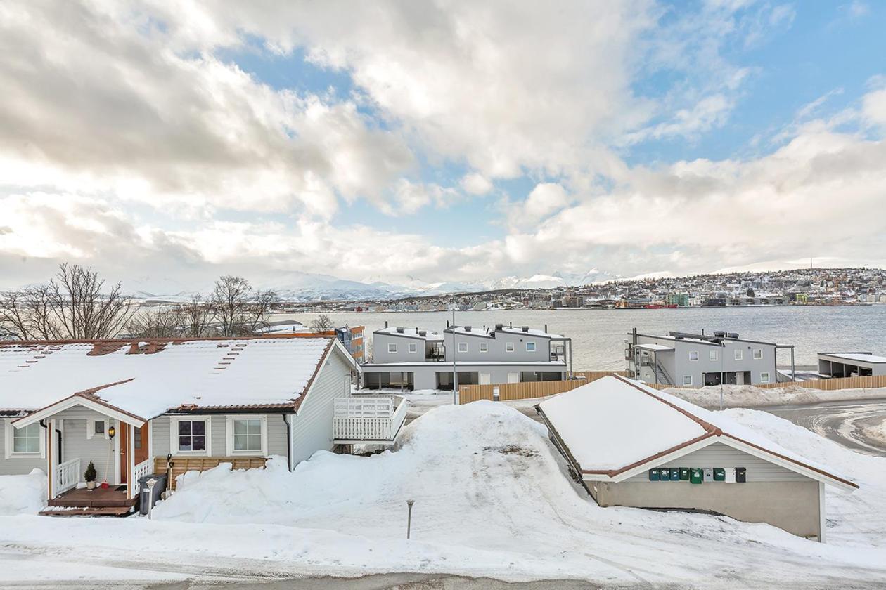 Bramy Apartments The Home Tromsø Exteriör bild