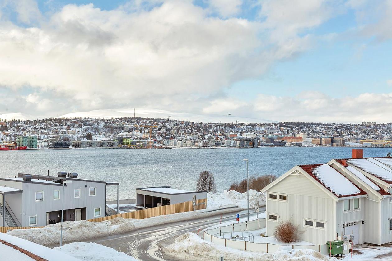 Bramy Apartments The Home Tromsø Exteriör bild